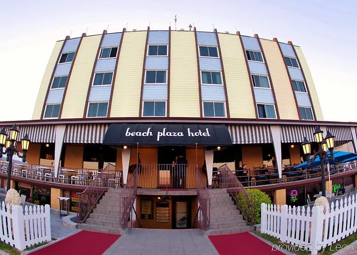 Plaza Hotel 3*